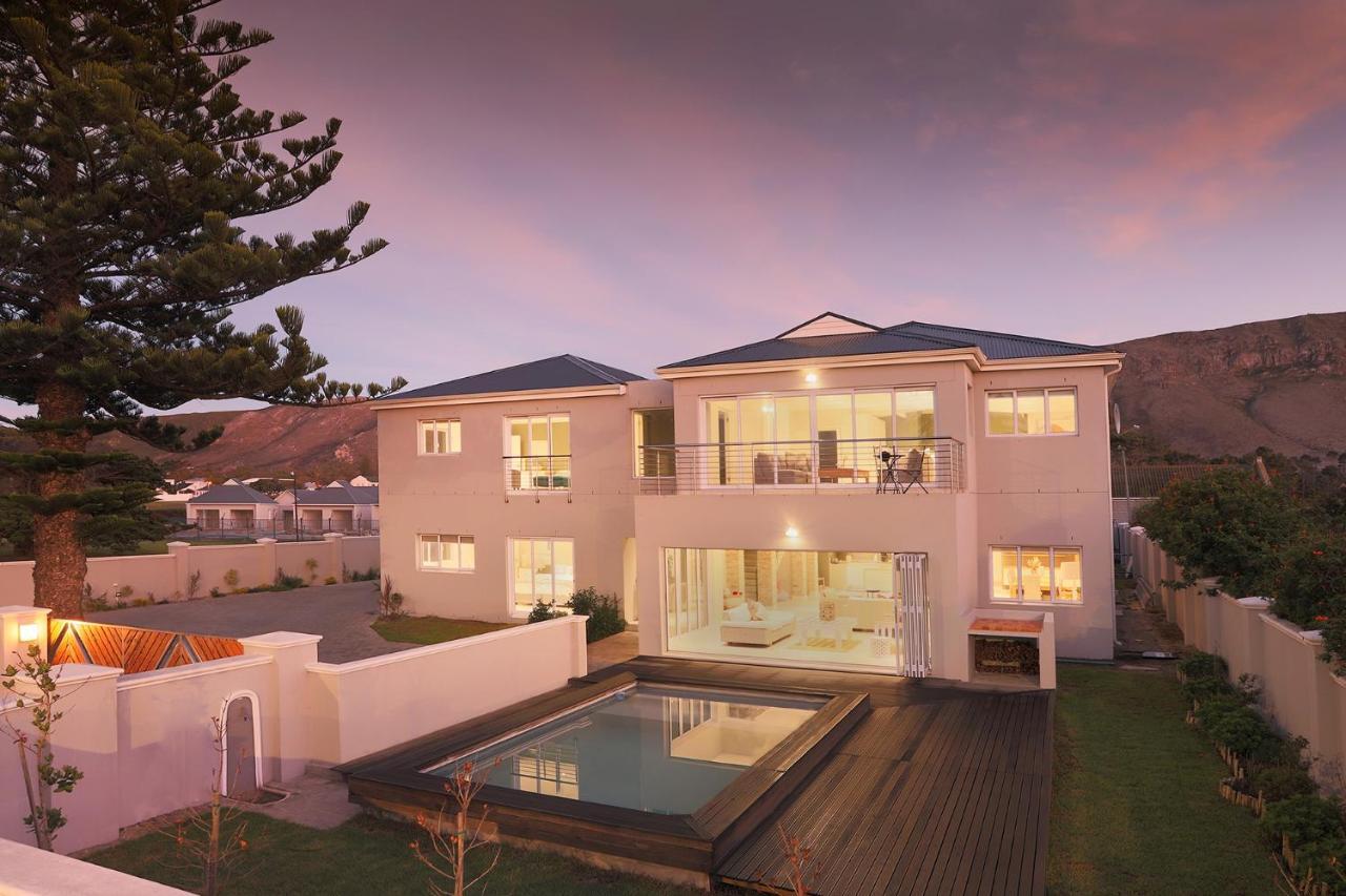 269 On Main Holiday Home Hermanus Exterior photo